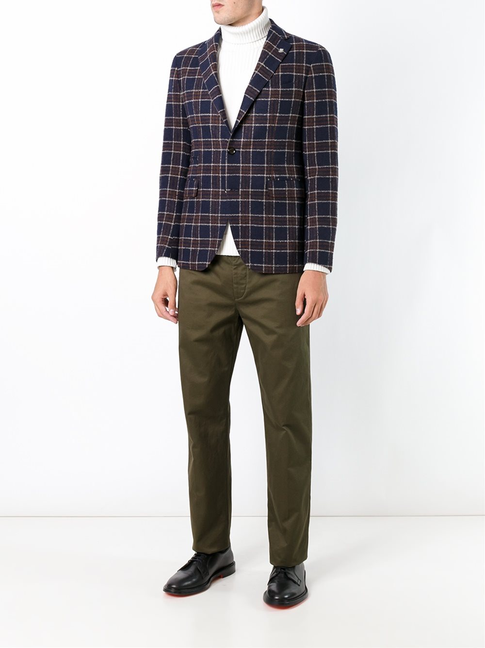 chino trousers 