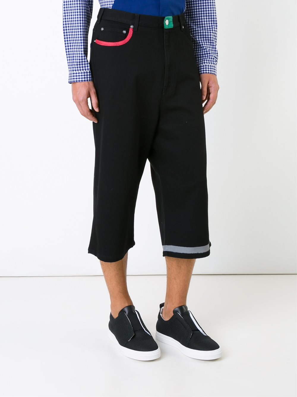 colour trimming denim shorts