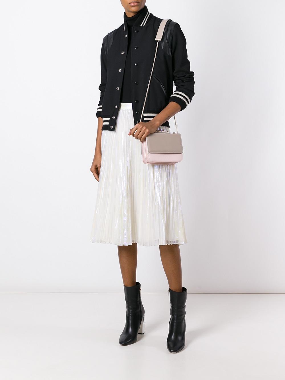 flap closure shoulder bag