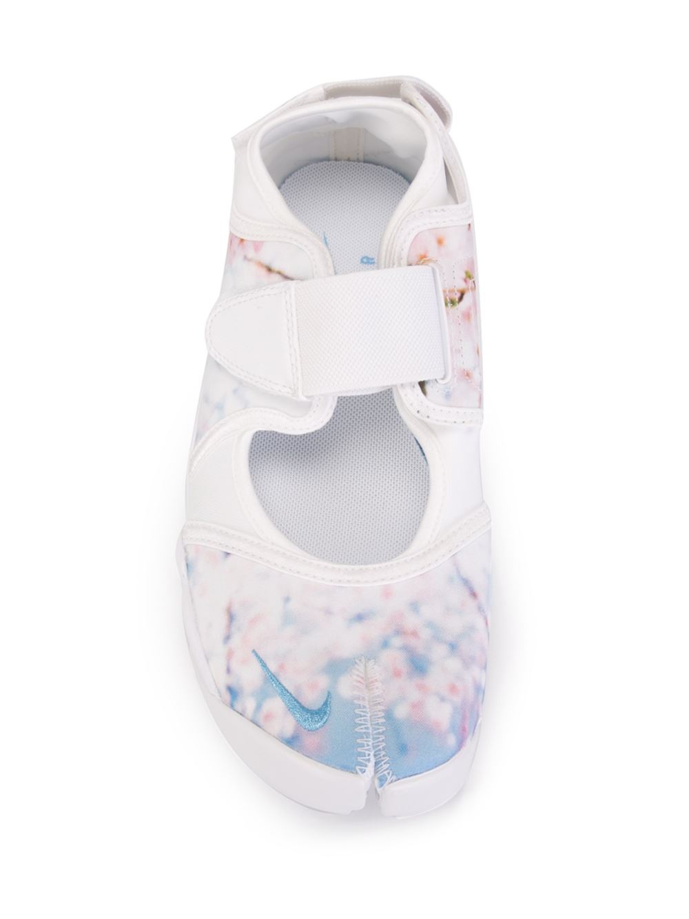 'Air Rift'运动鞋