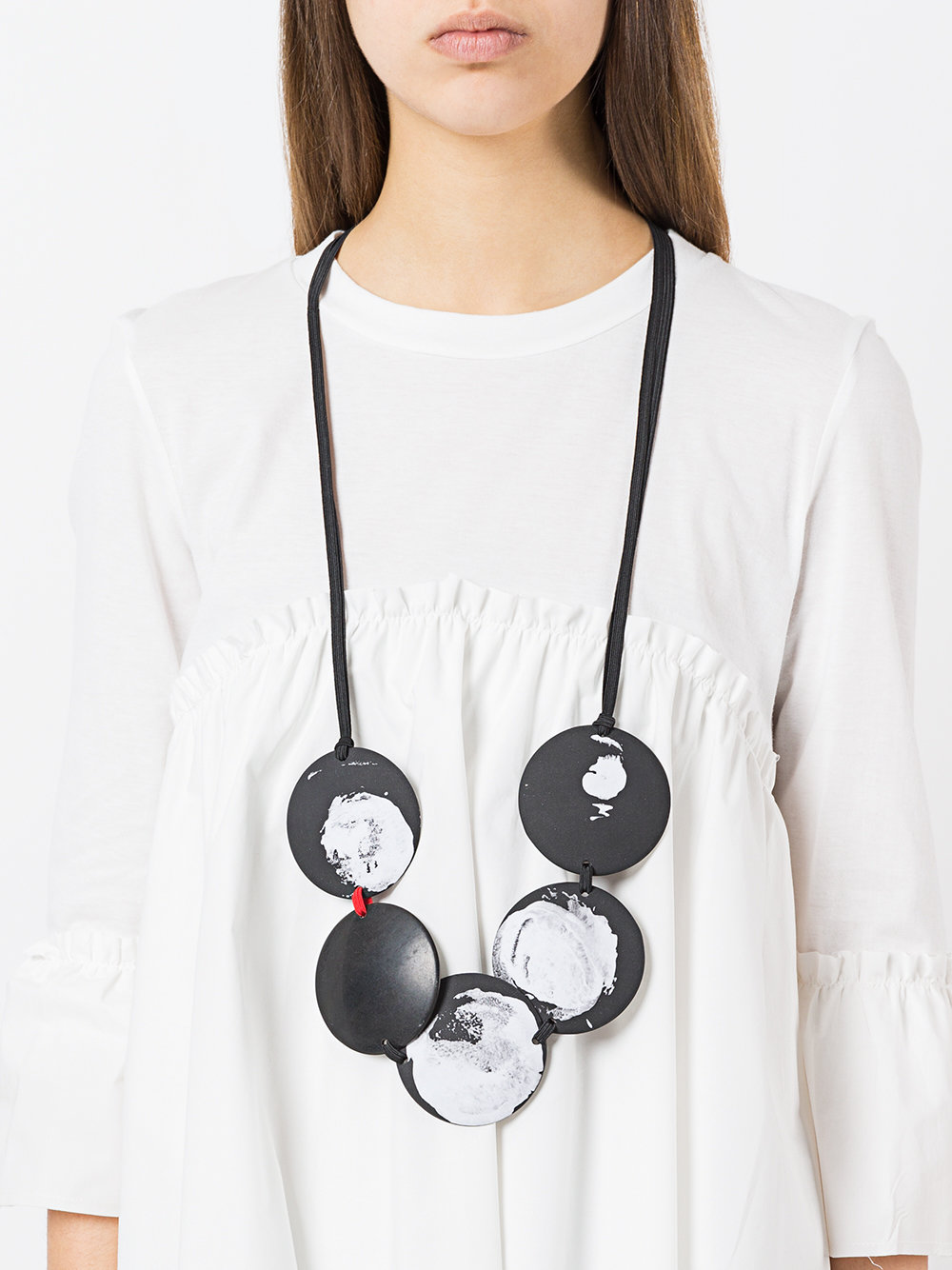 disk pendant necklace