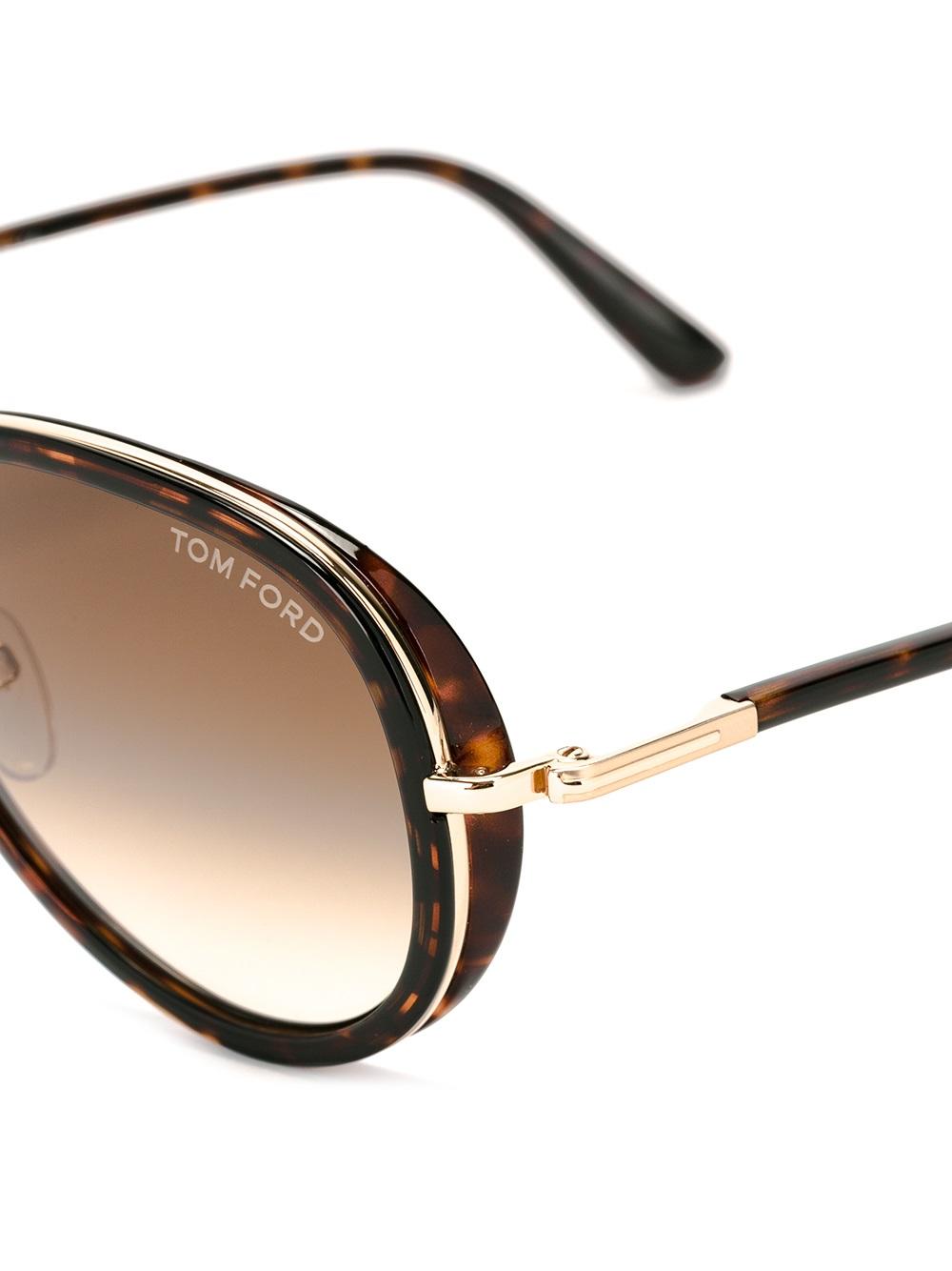 aviator shaped sunglasses