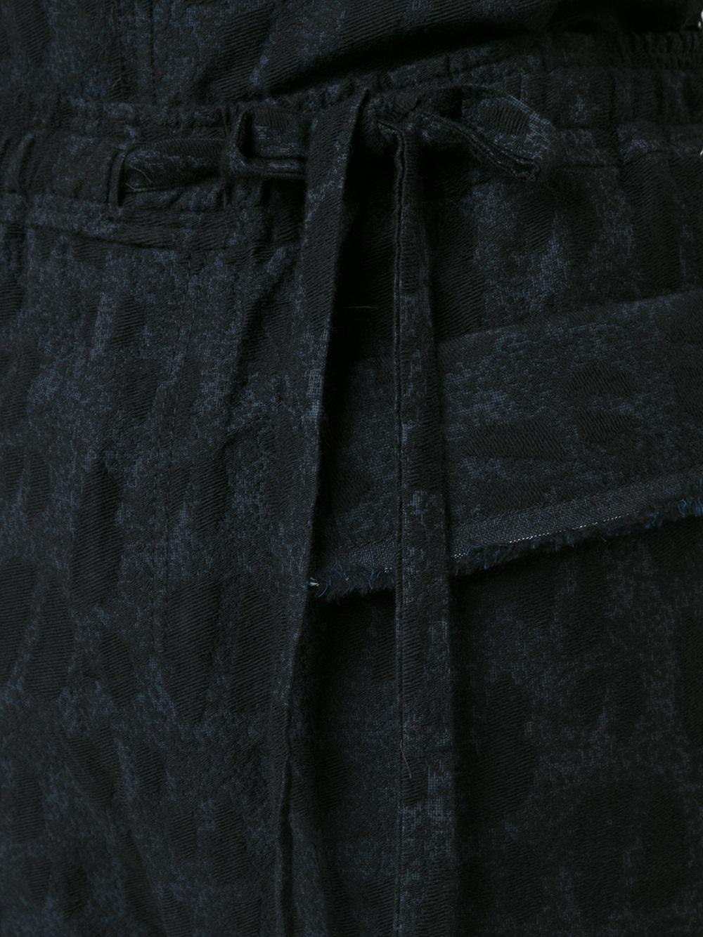 elasticated waistband slim-fit trousers