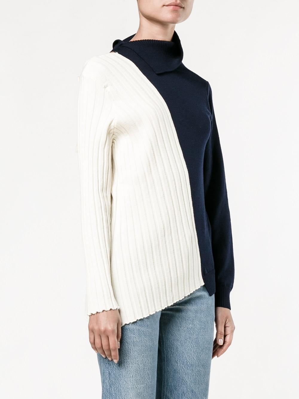 Asymmetric Knit with Rear Ties