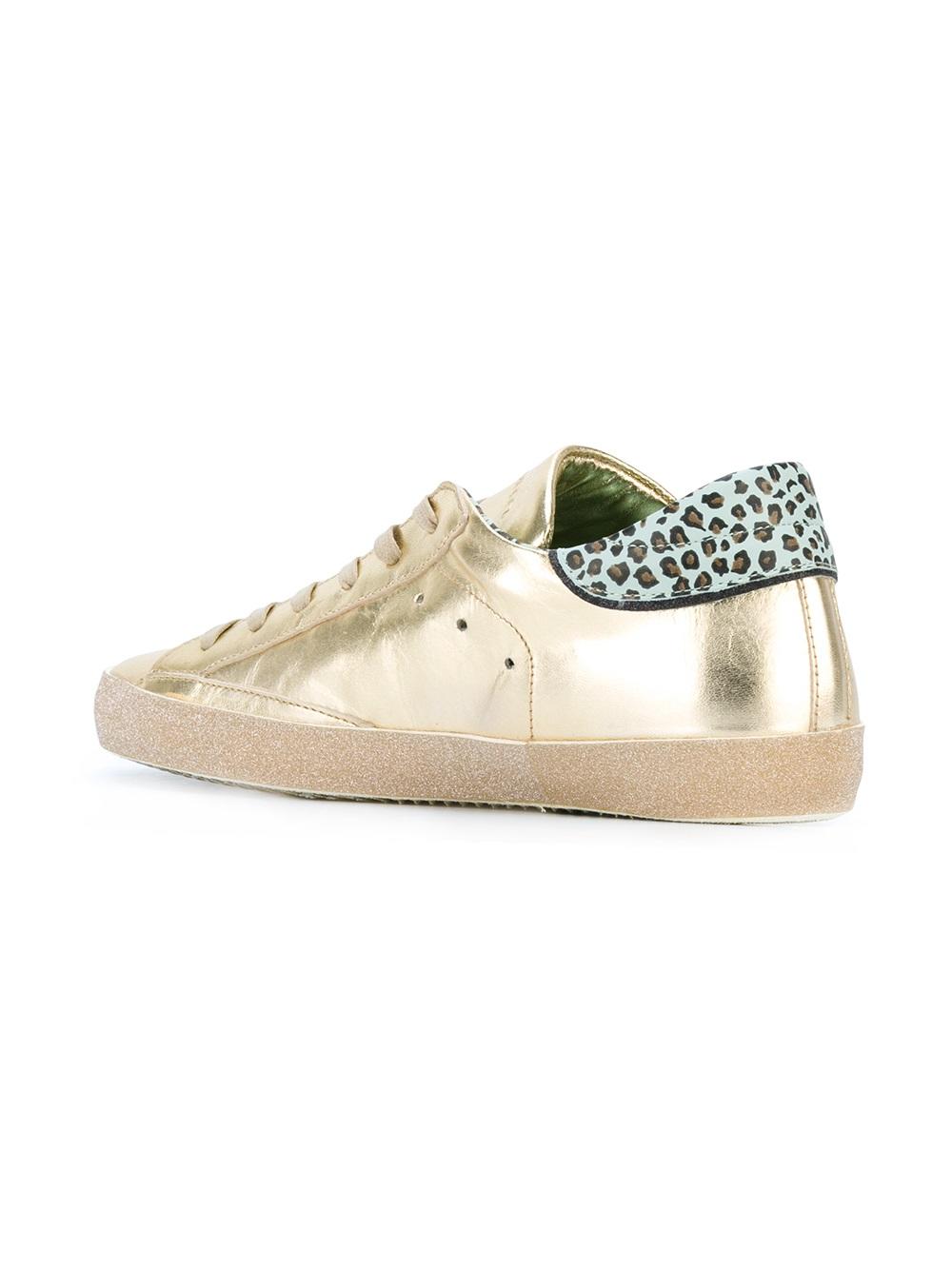  metallic sneakers 