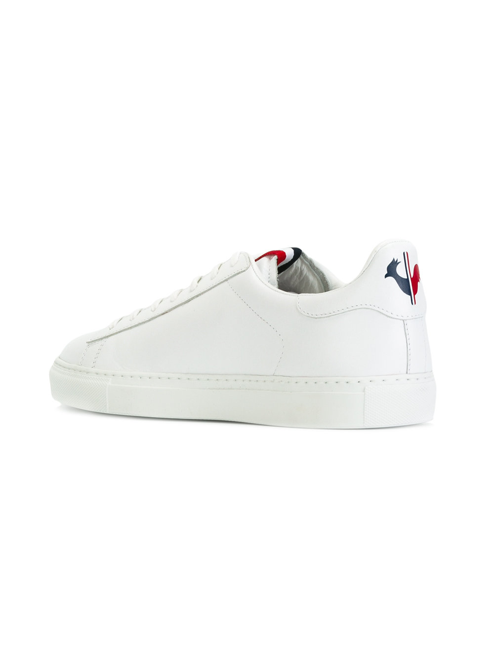 lateral patch sneakers