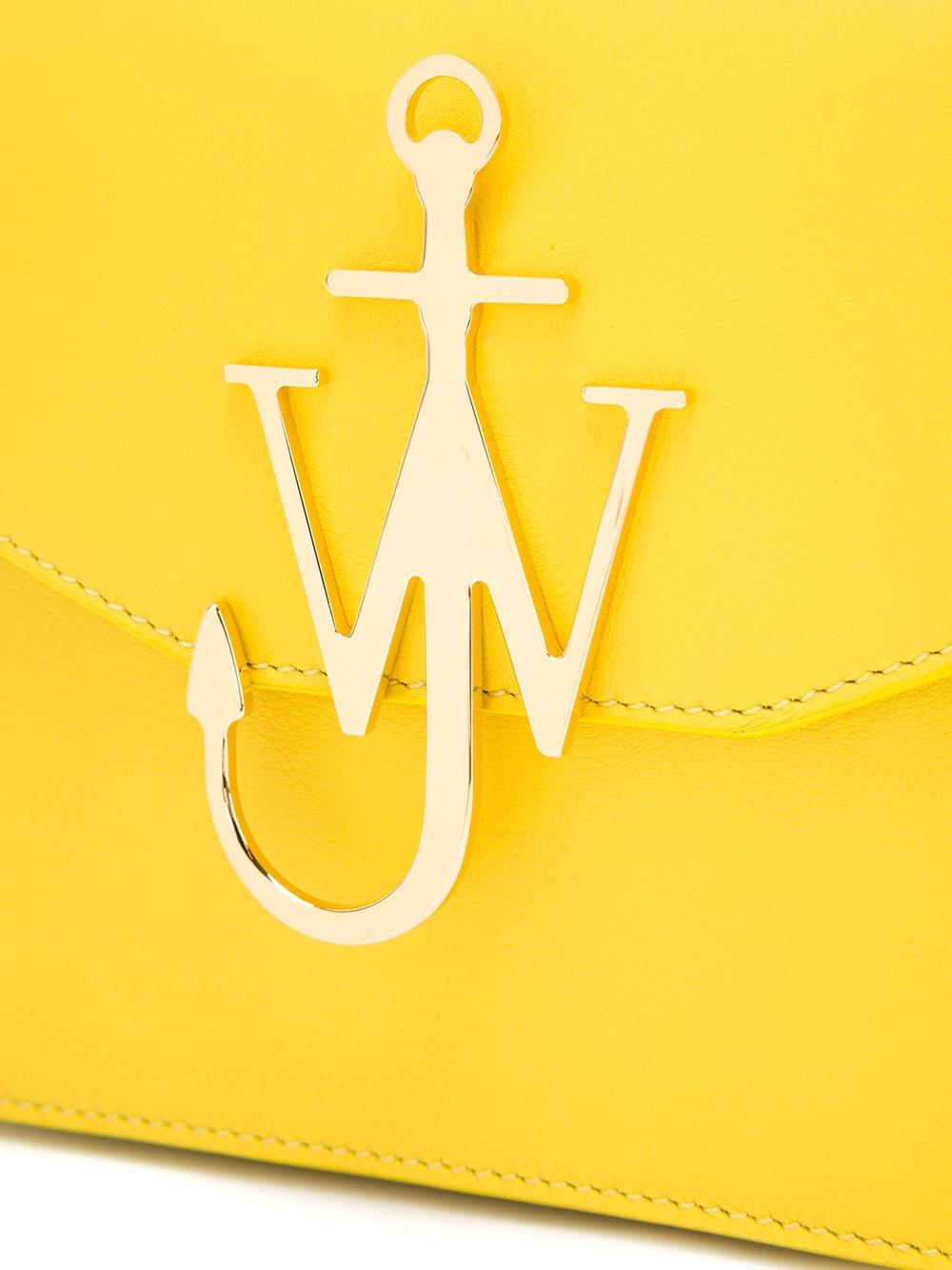 logo detail purse