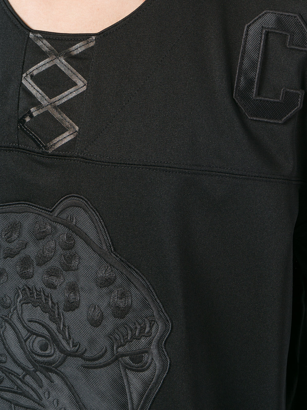 tiger patch top 