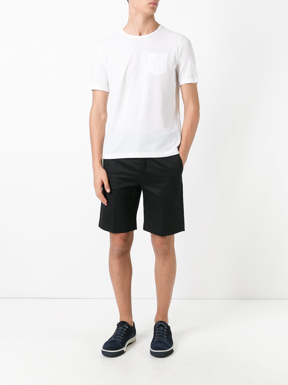 chest pocket T-shirt