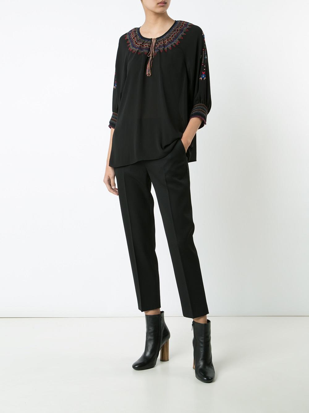 embroidered collar blouse