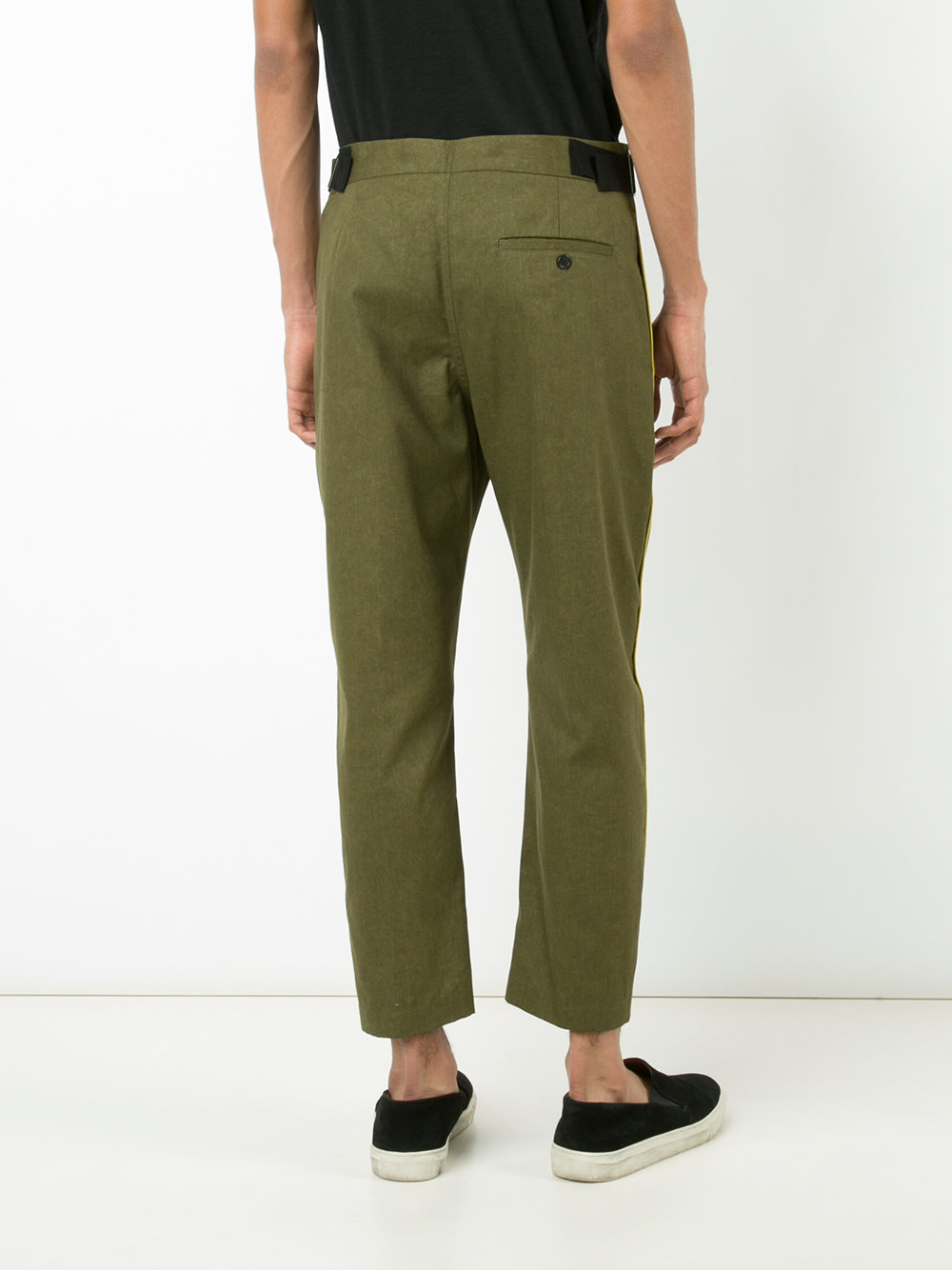 side pipping cropped trousers