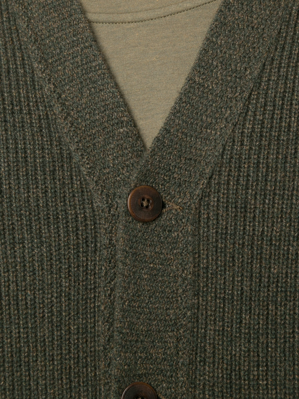 patch pockets buttoned cardigan