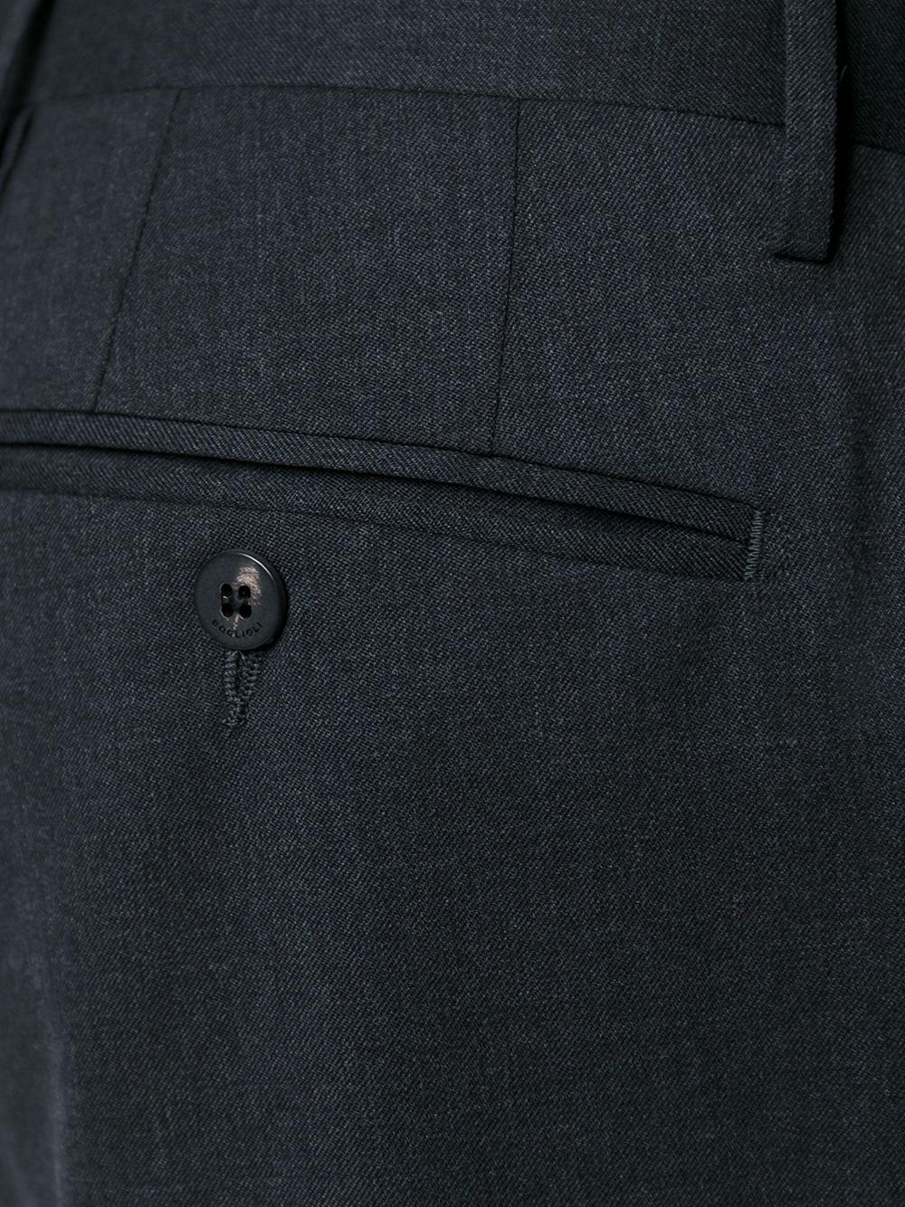 notched lapel suit