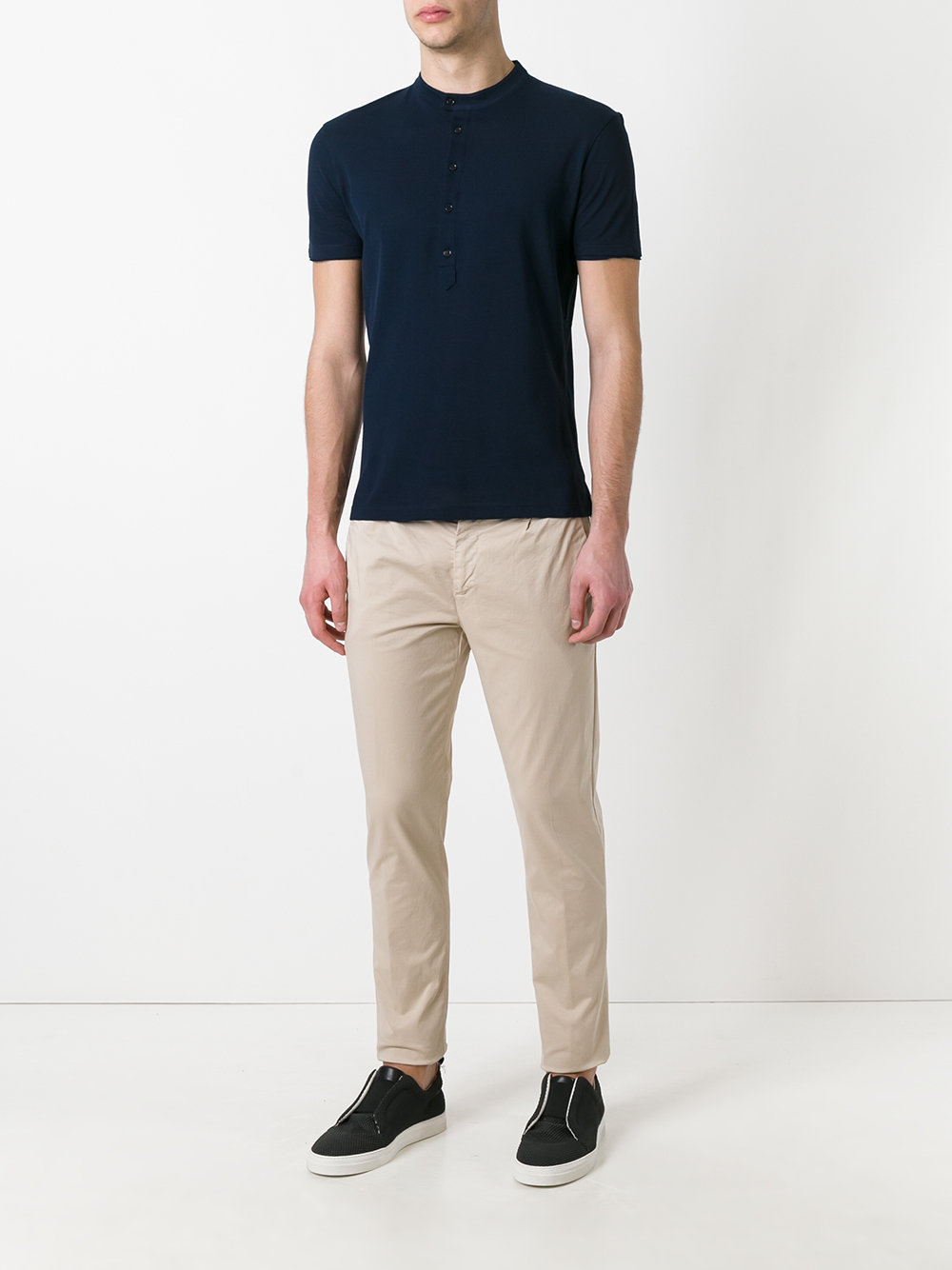 regular trousers