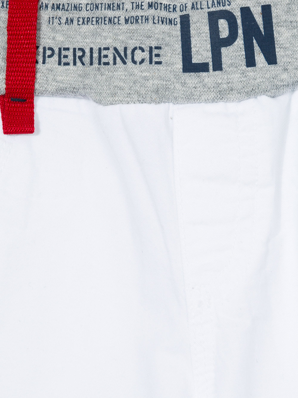 contrast waistband shorts