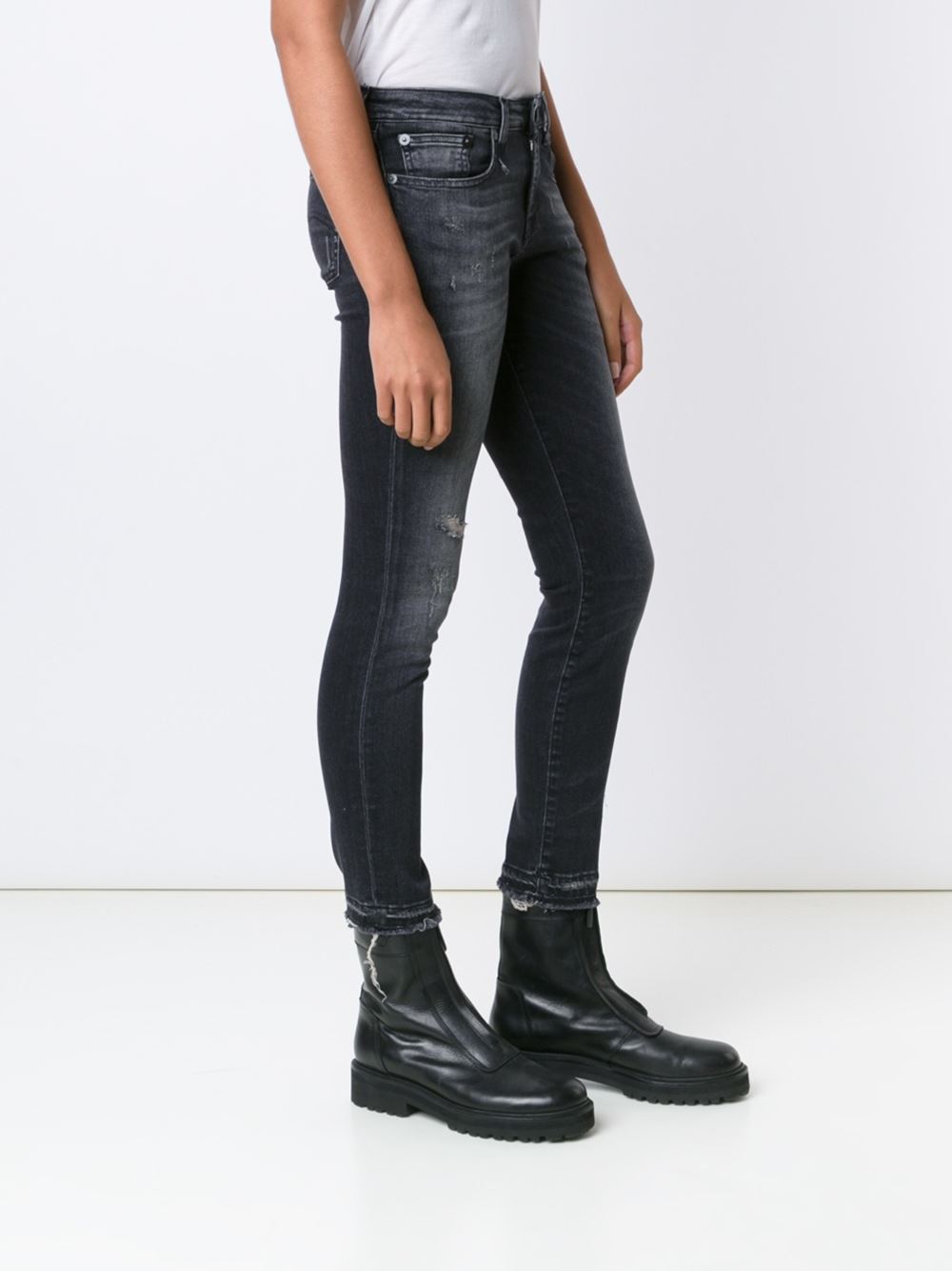 skinny cropped jeans  