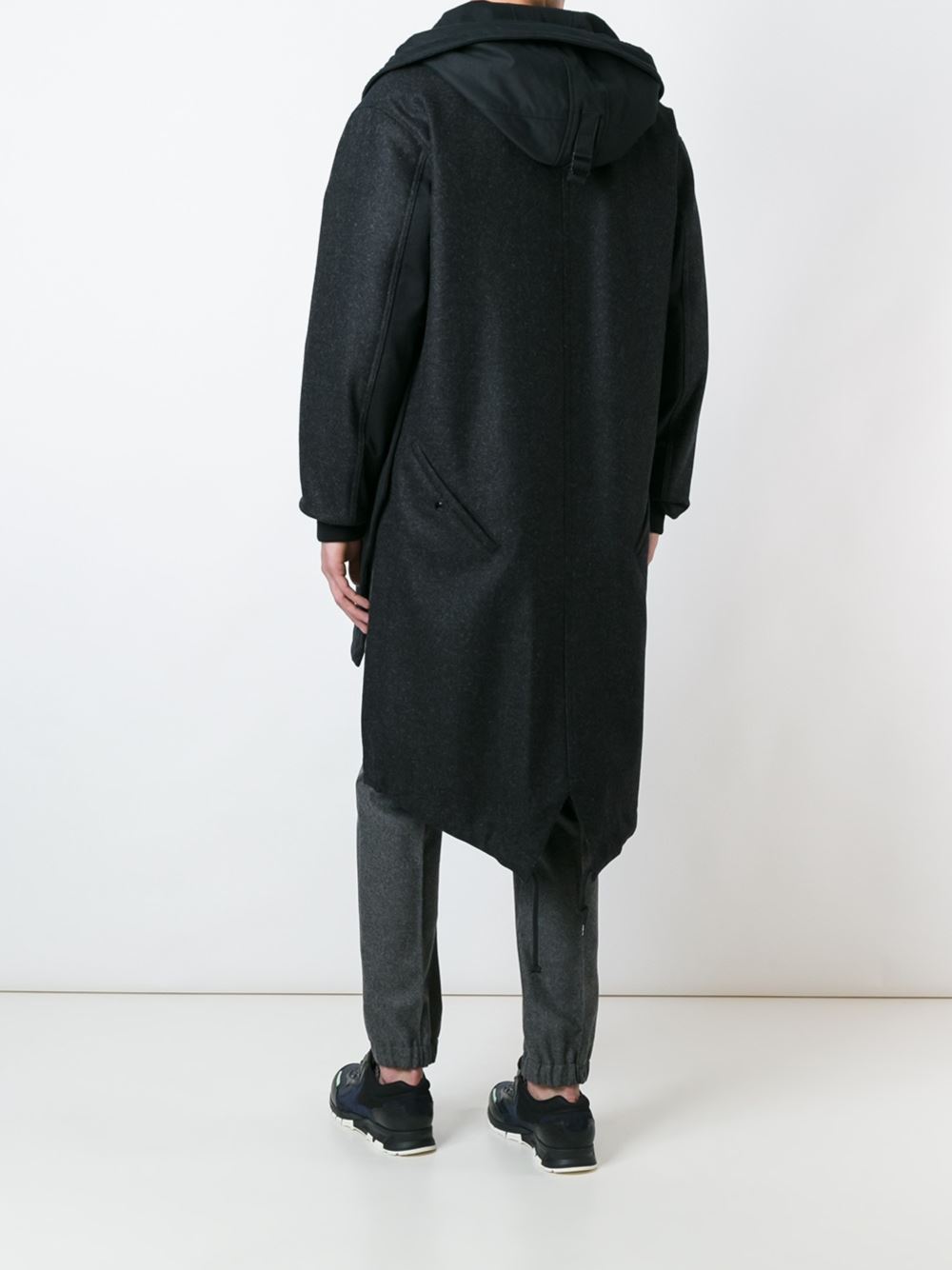 drop tail hem parka