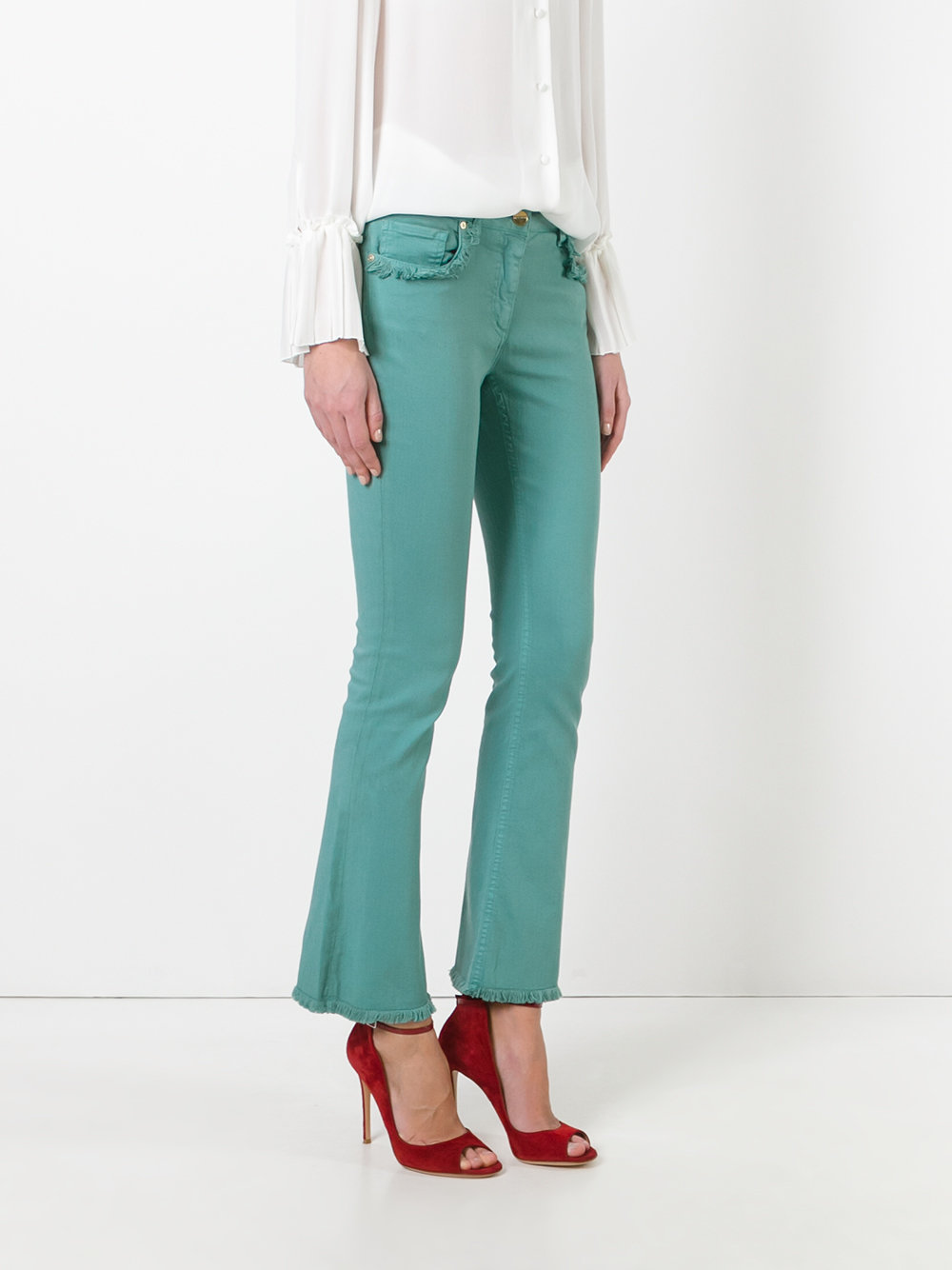 flared jeans 