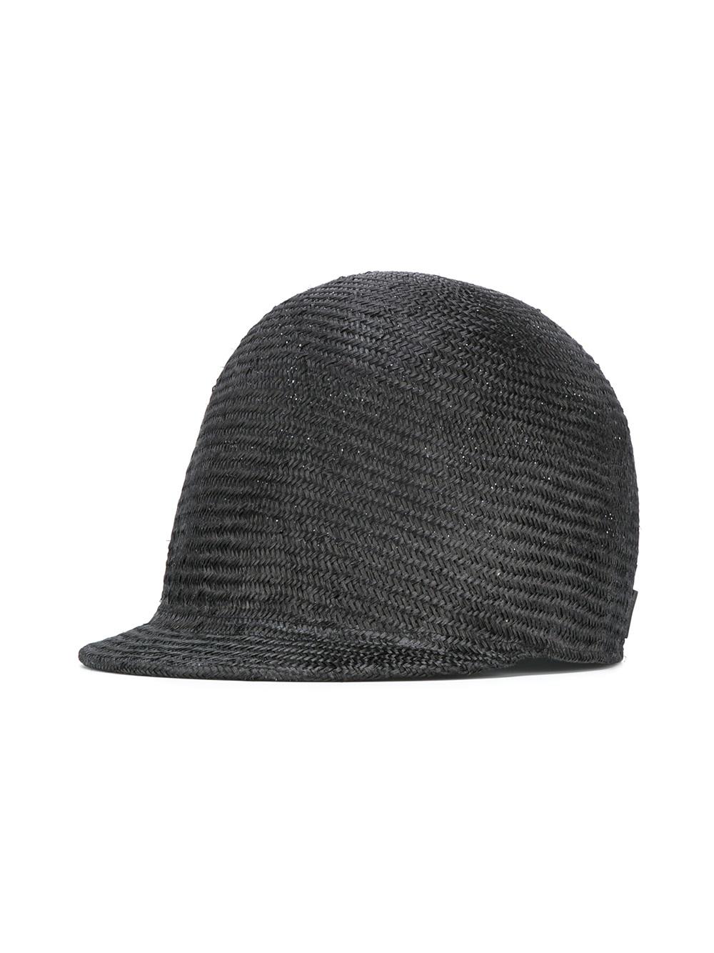 straw cap