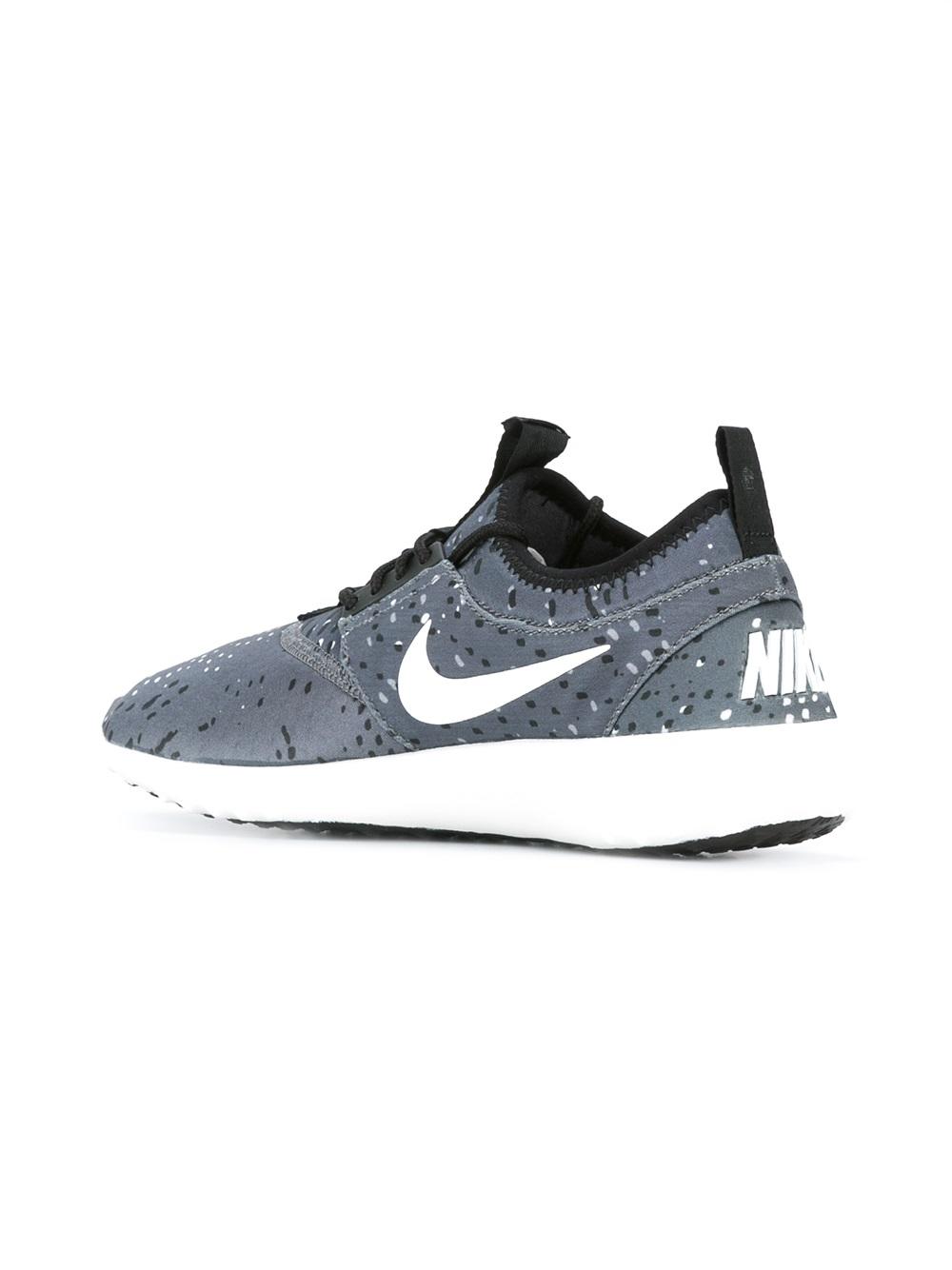'Juvenate' printed sneakers