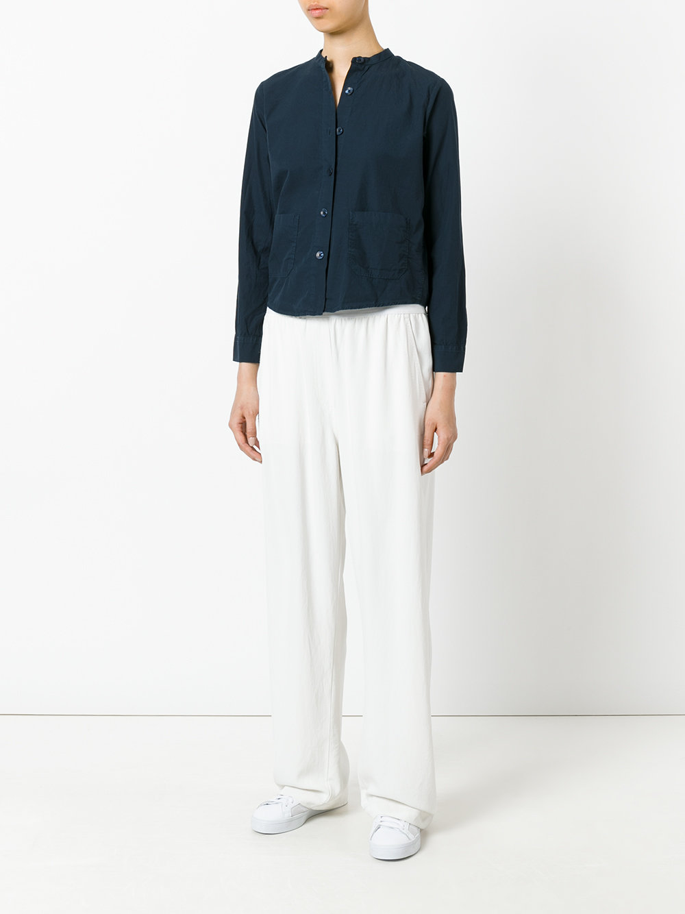 collarless shirt 