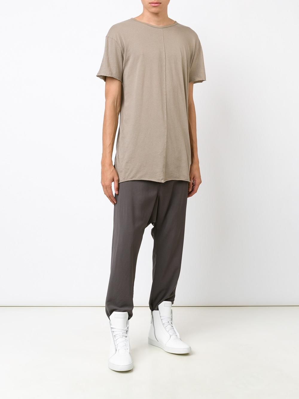 V-neck T-shirt