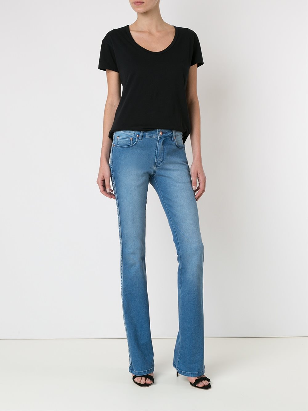 flared jeans