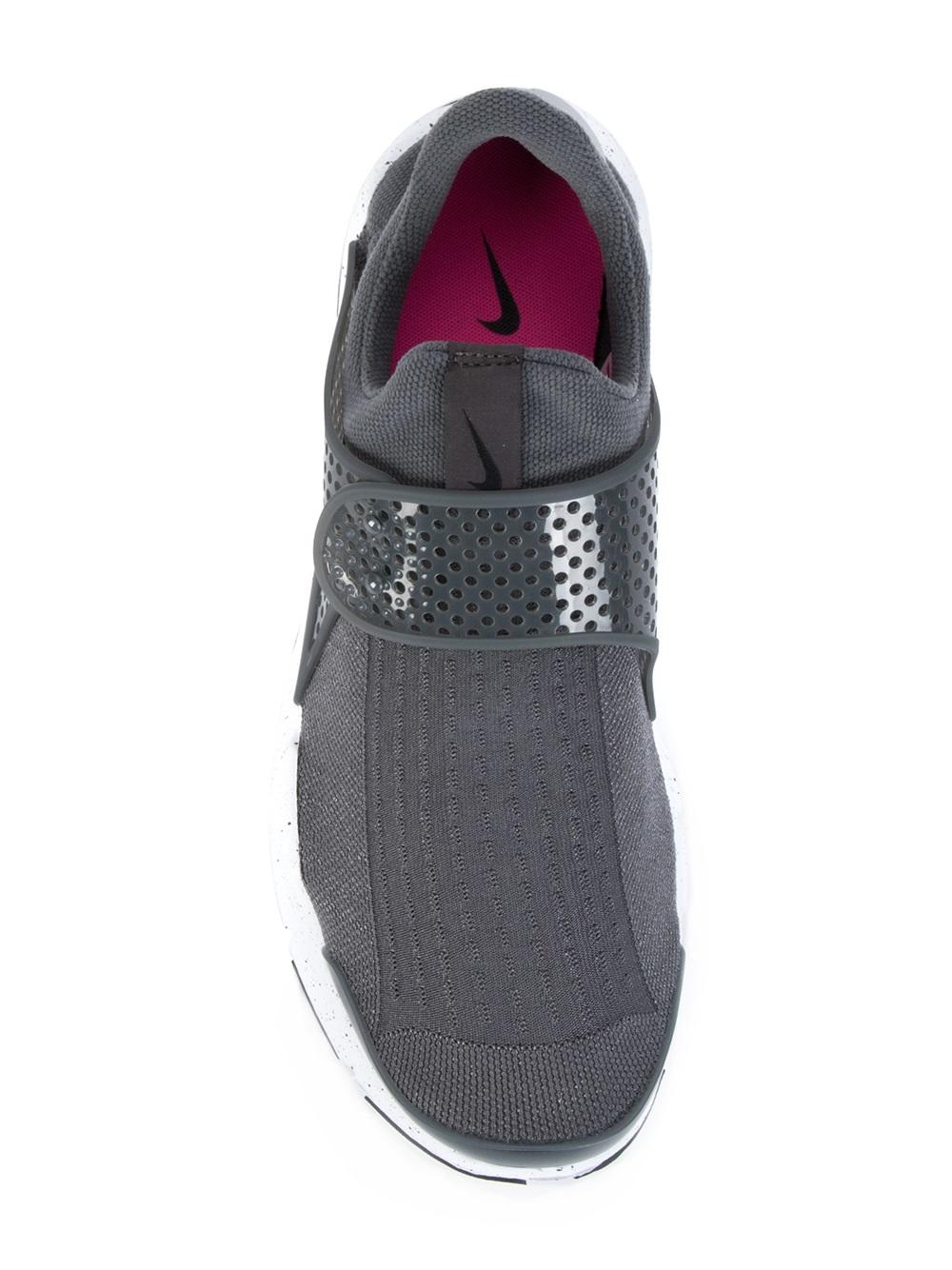 'Nike Sock Dart'运动鞋