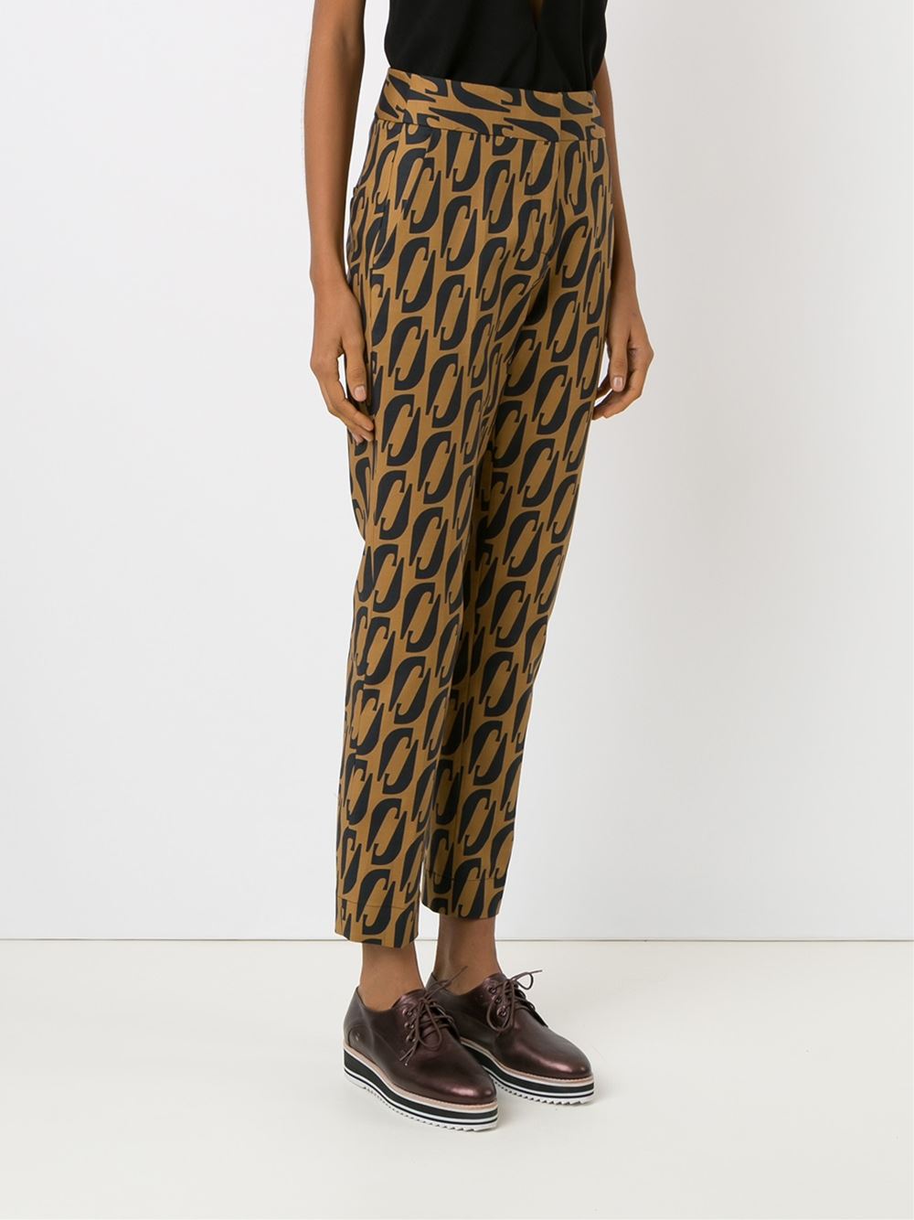 printed straight cropped trousers