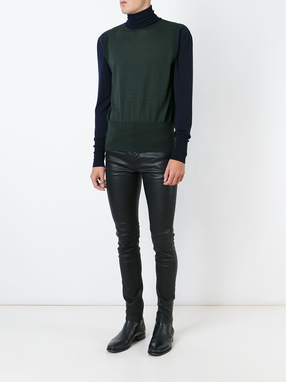 'Dylan' turtle neck sweater