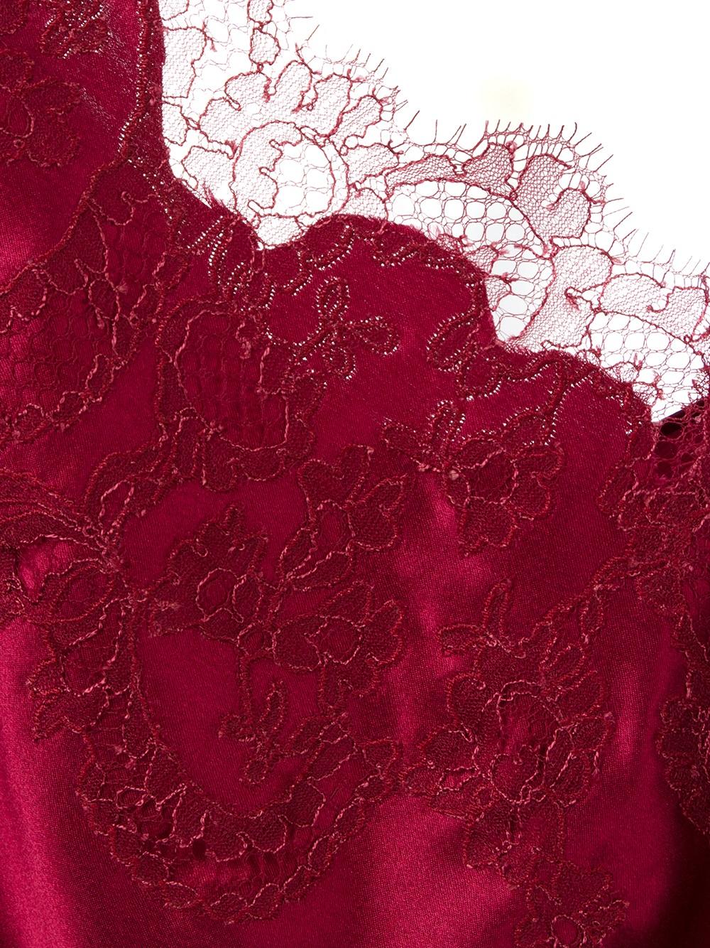 lave V-neck camisole