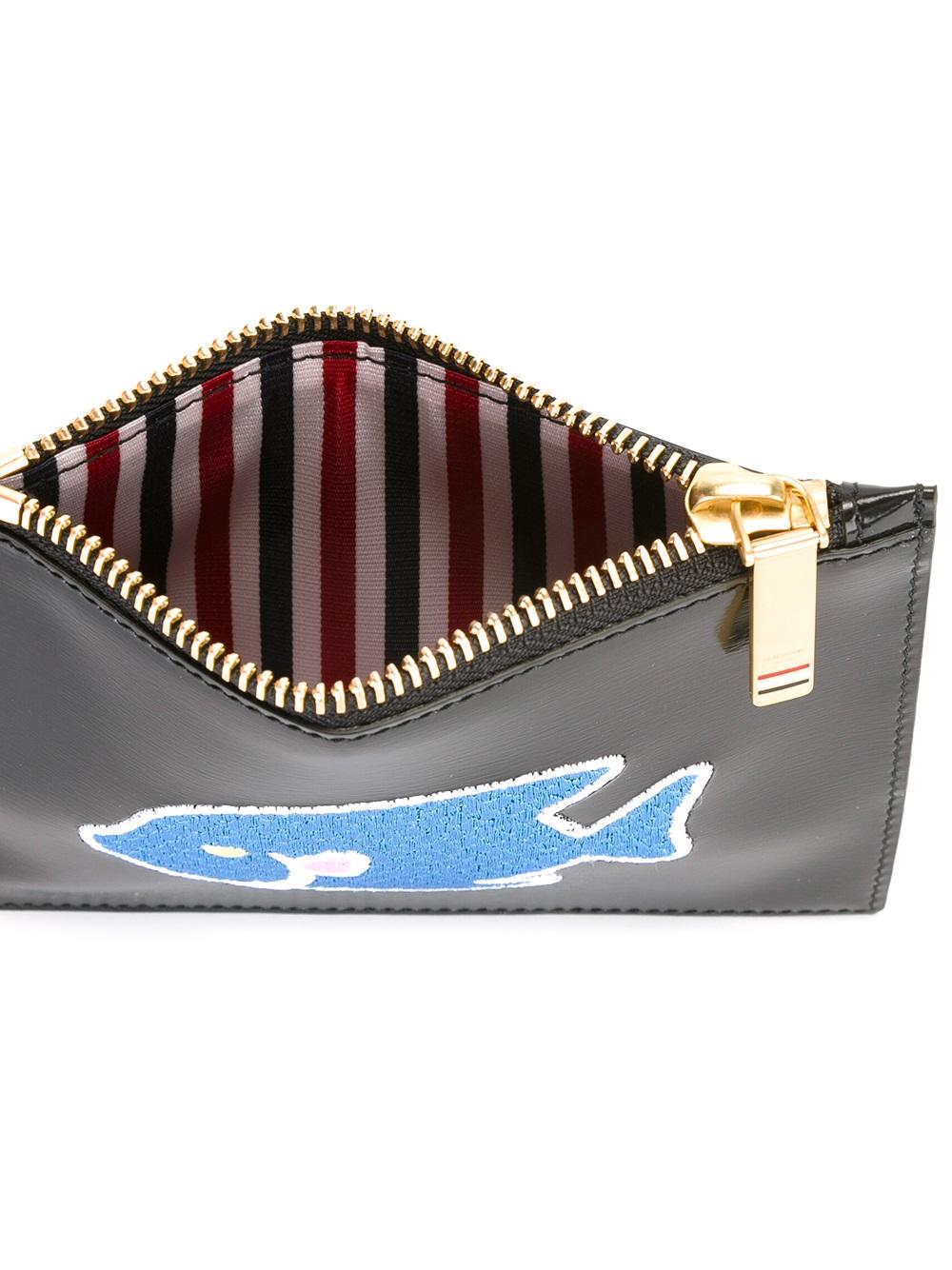 fish patch zipped purse