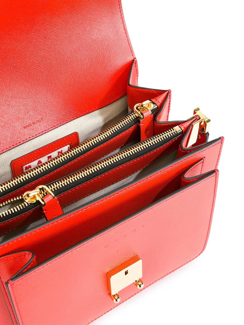 Trunk shoulder bag