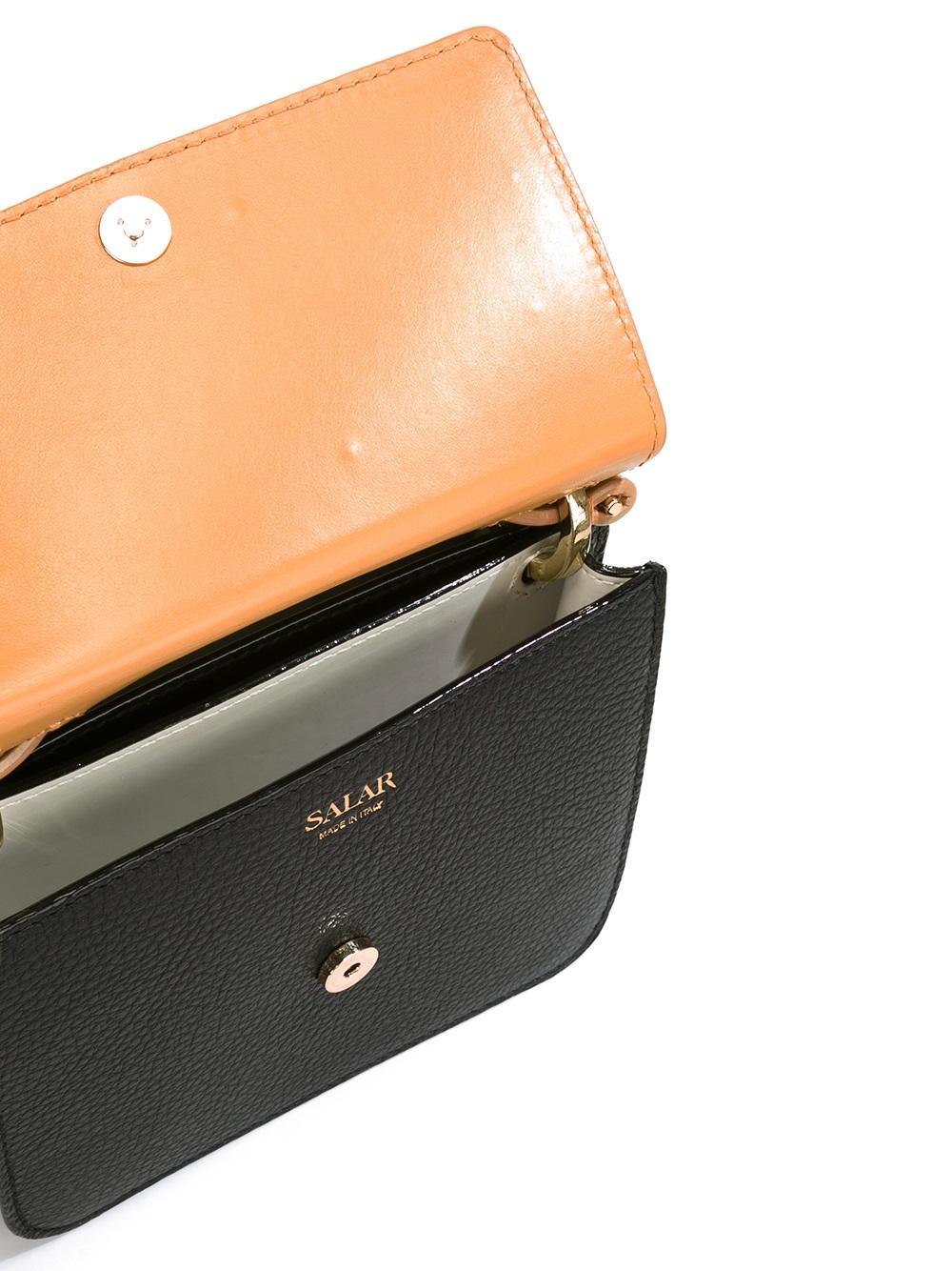 chain strap shoulder bag