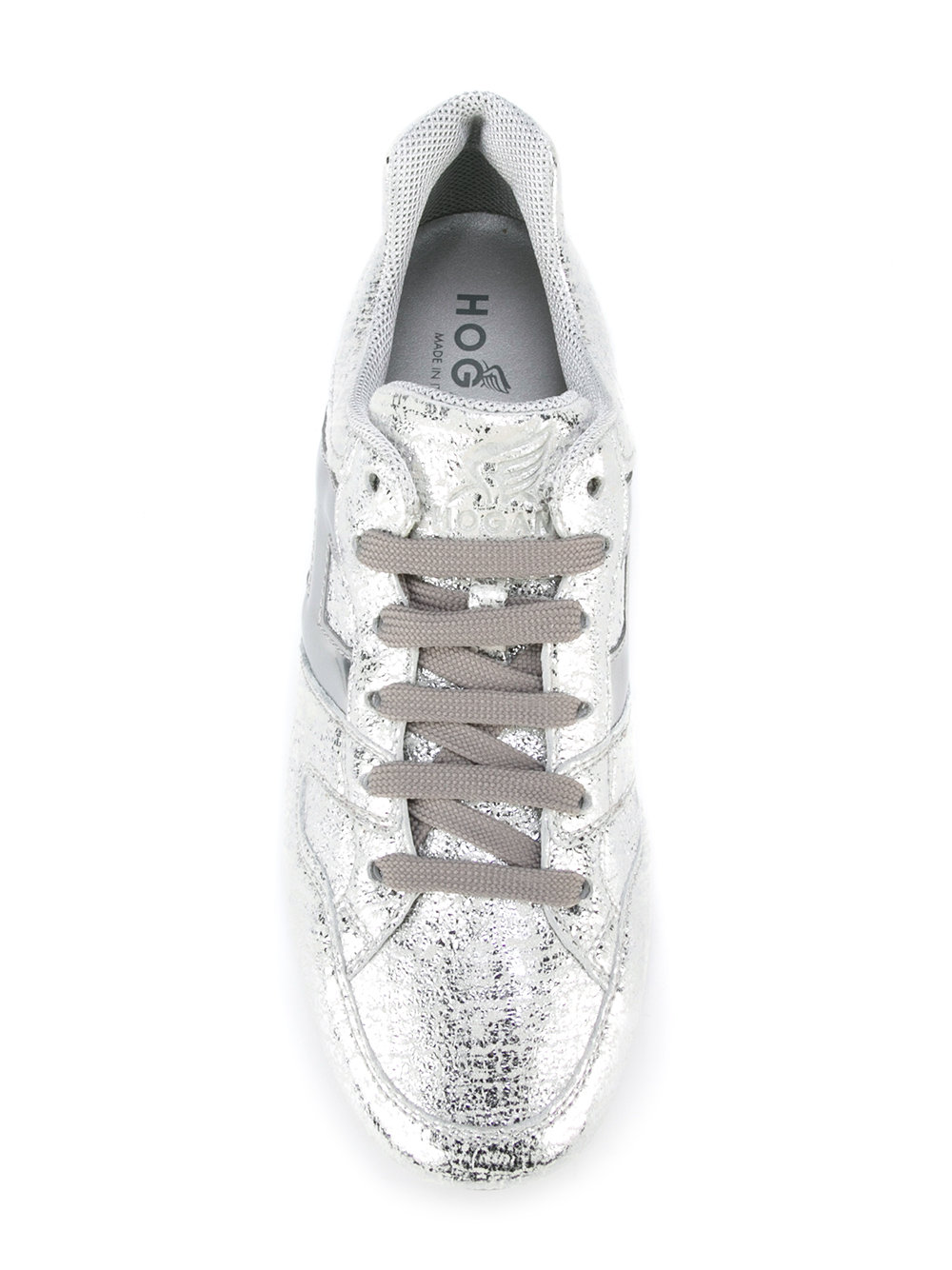 lace up trainers 