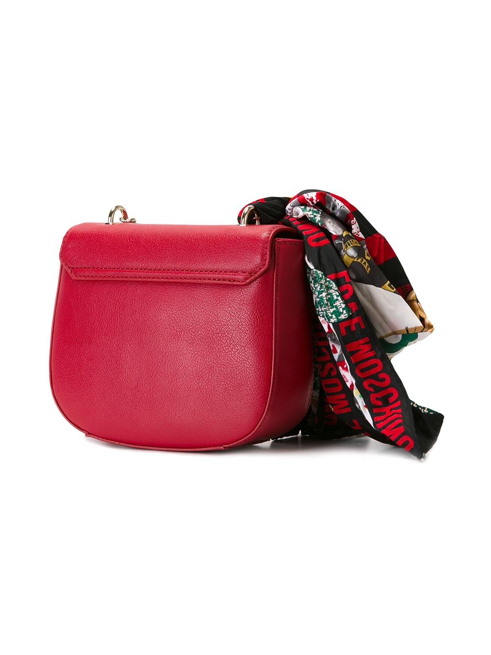 flap closure crossbody bag