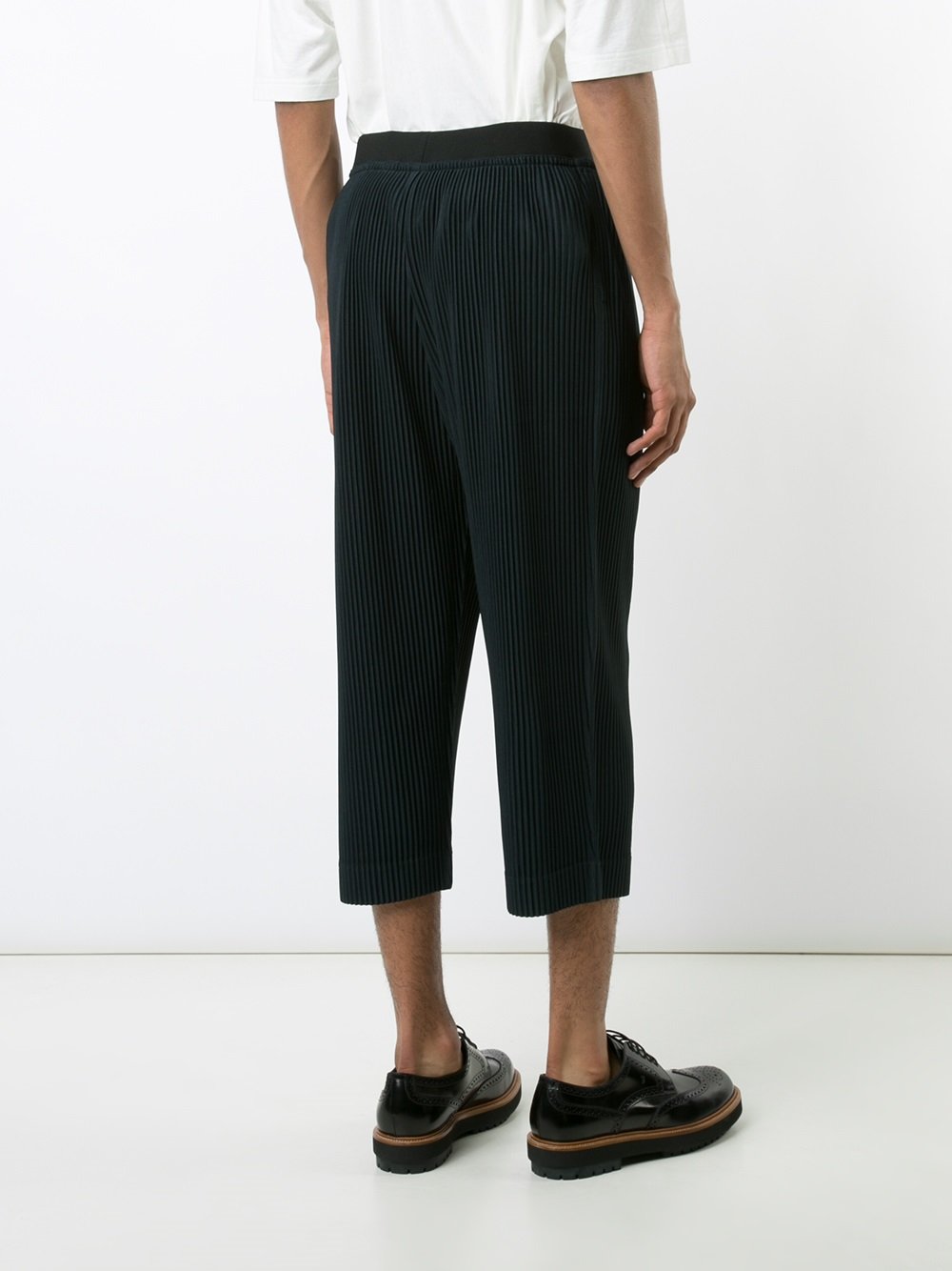 pleated cropped trousers 