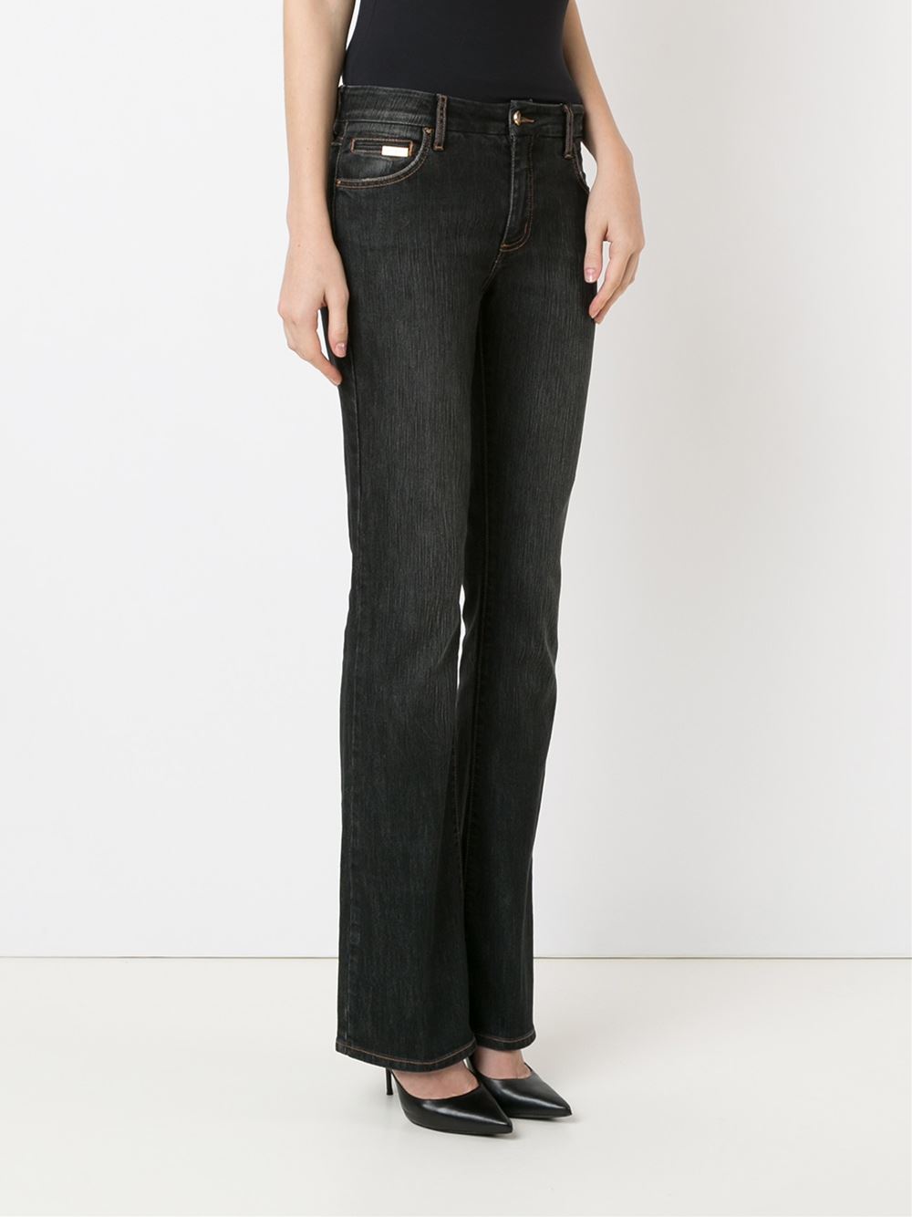 flared jeans