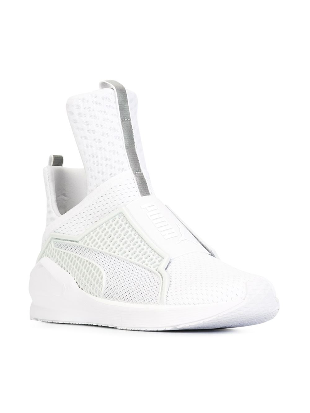 'Fenty'运动鞋
