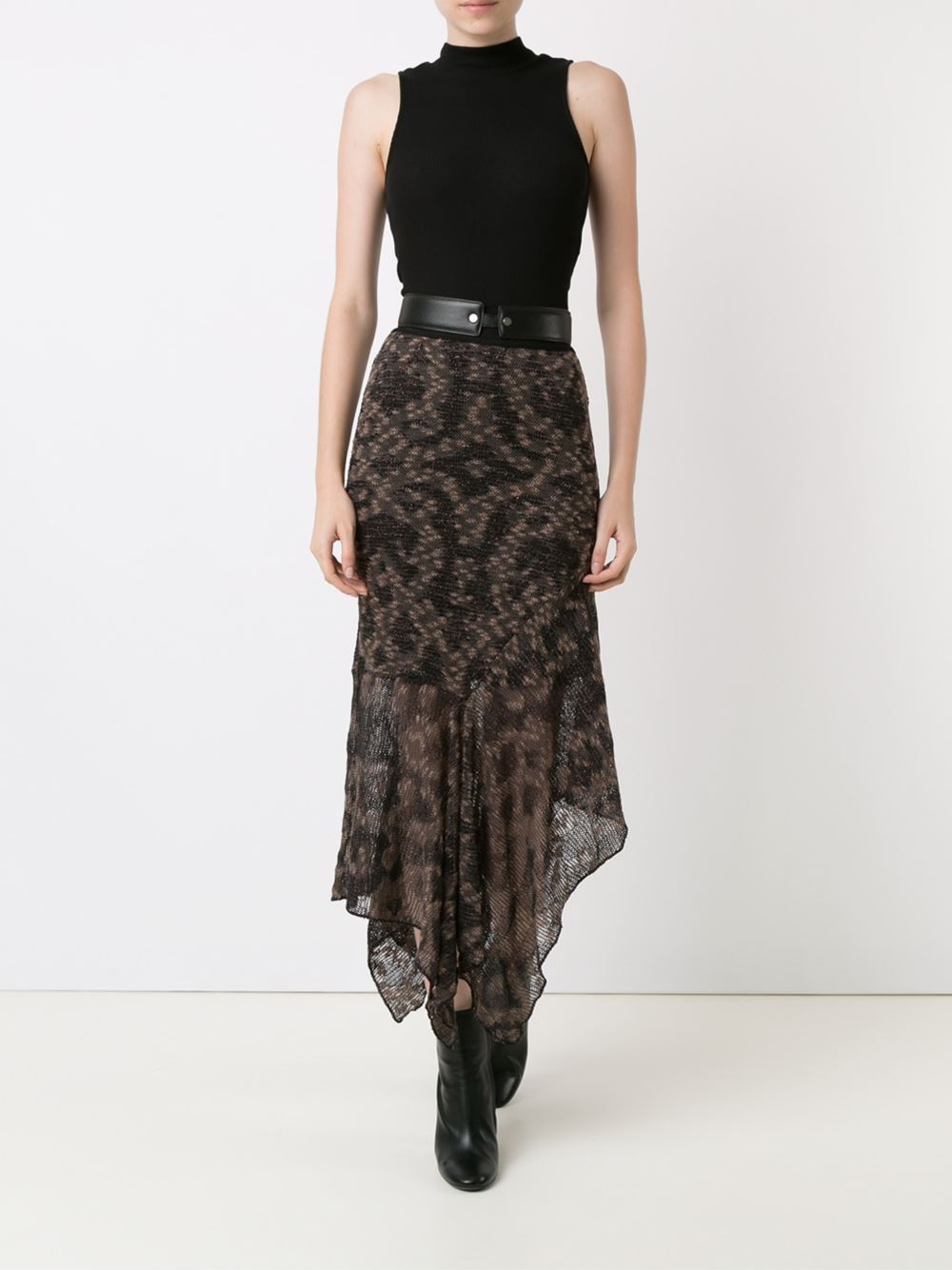 mid-length tricot skirt