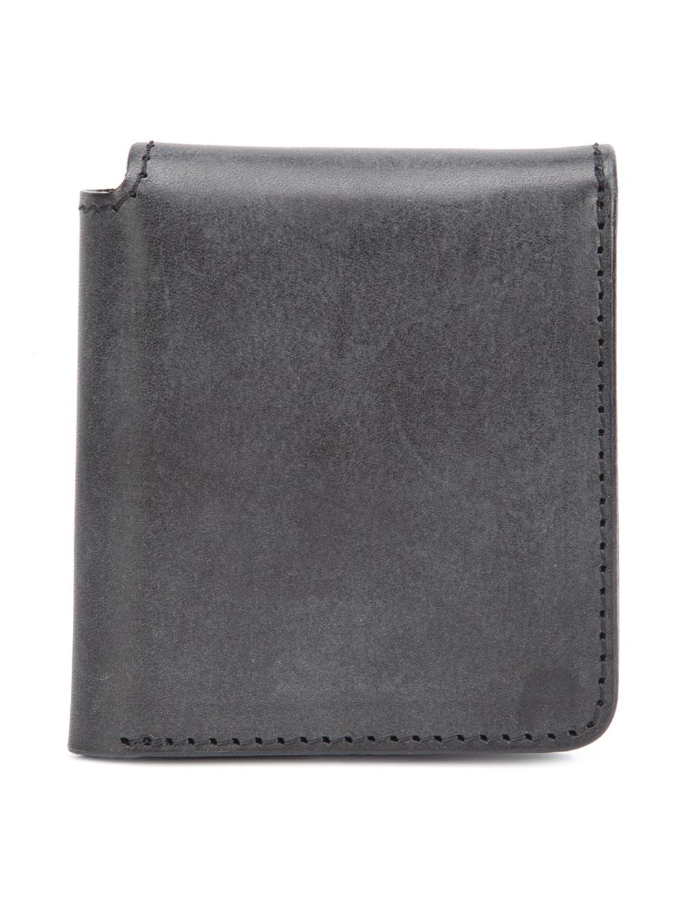 button flat wallet
