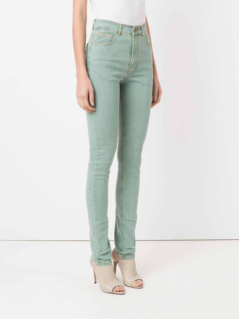 high-waited skinny jeans