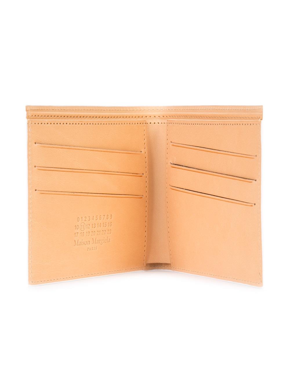classic billfold wallet