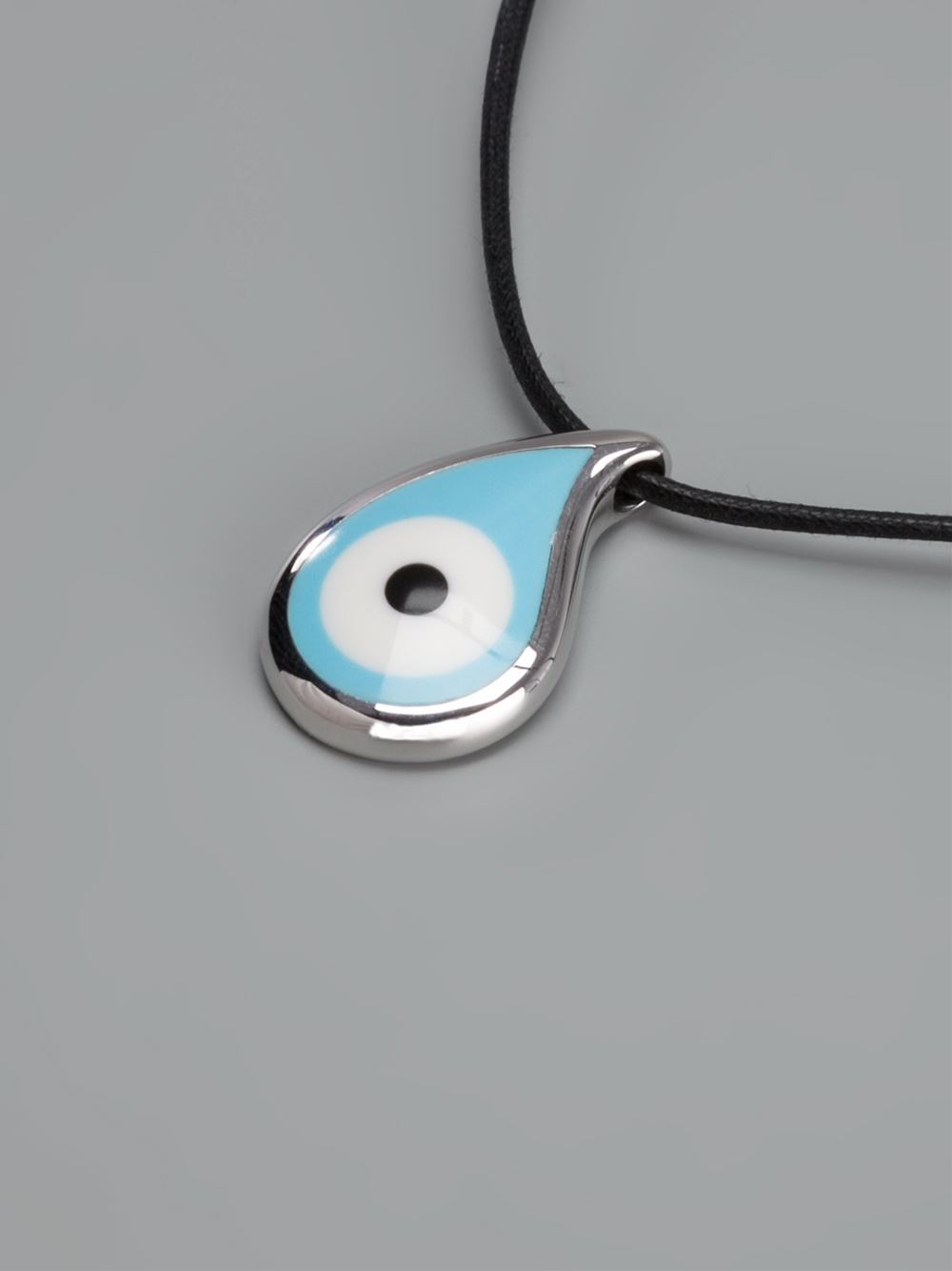 'Bad Eye'项链