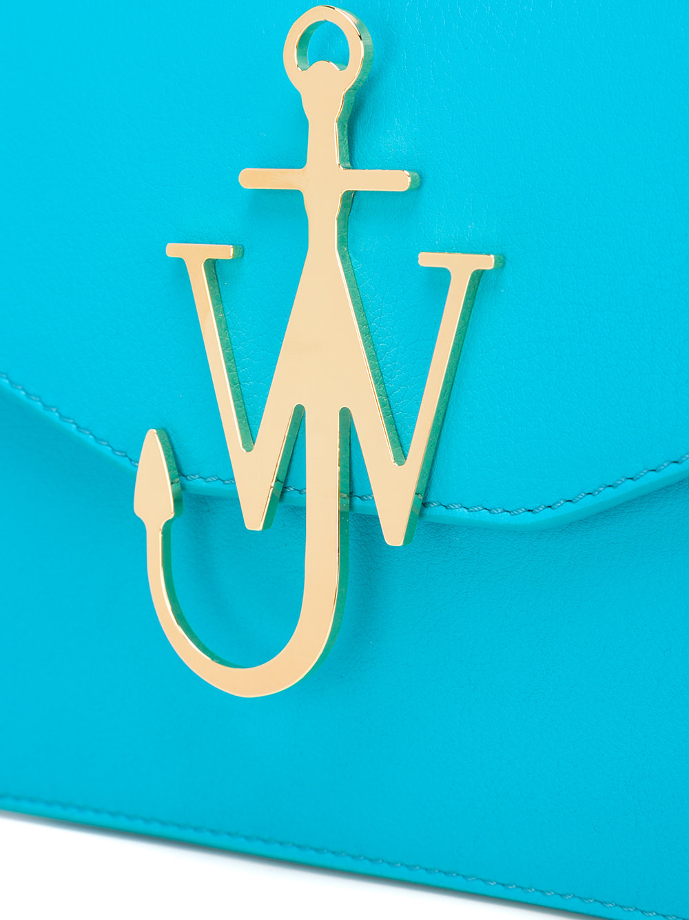 'w' plaque tote