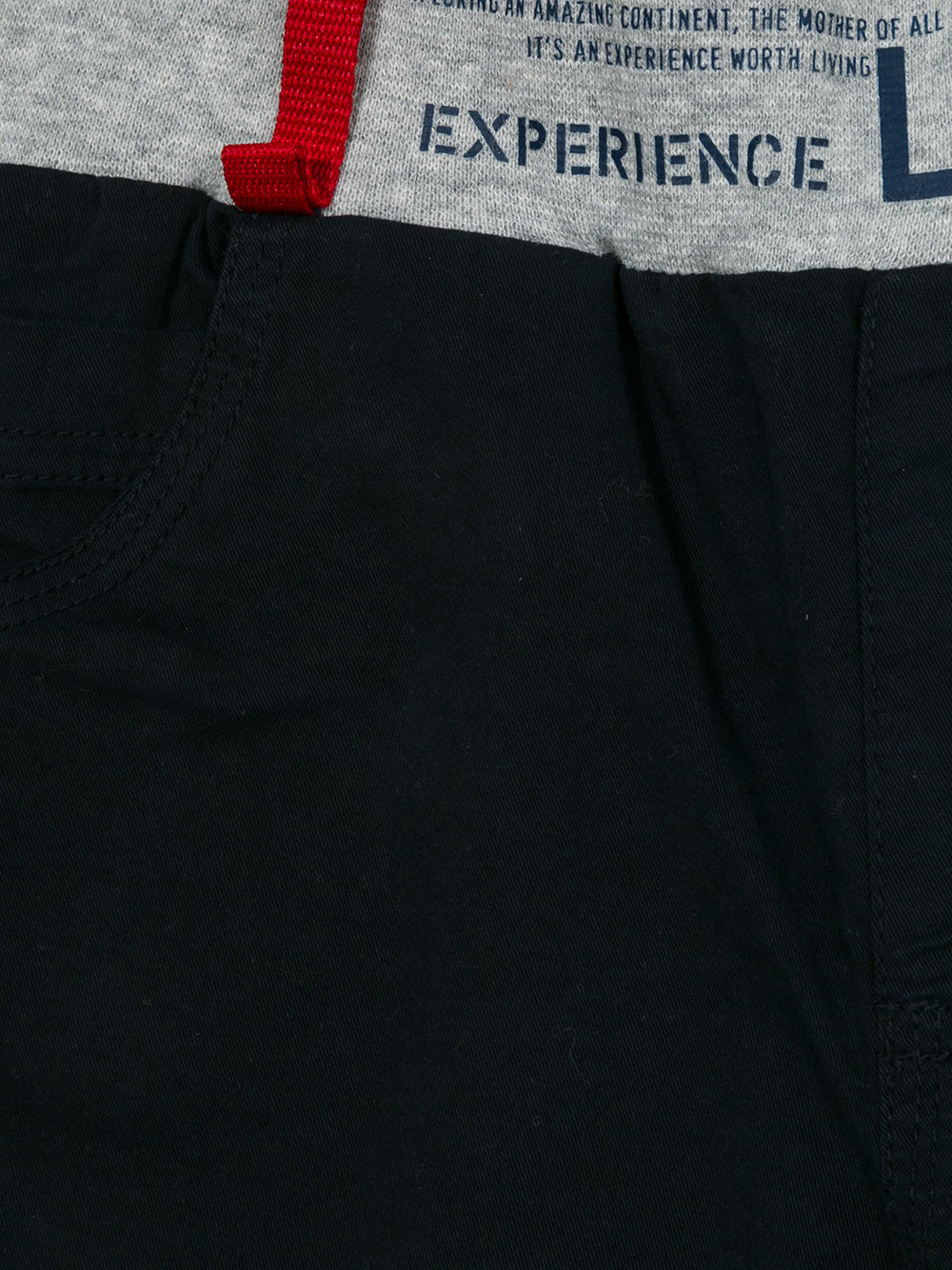 contrast waistband shorts
