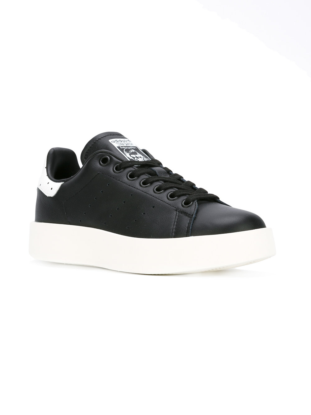 lace up trainers 