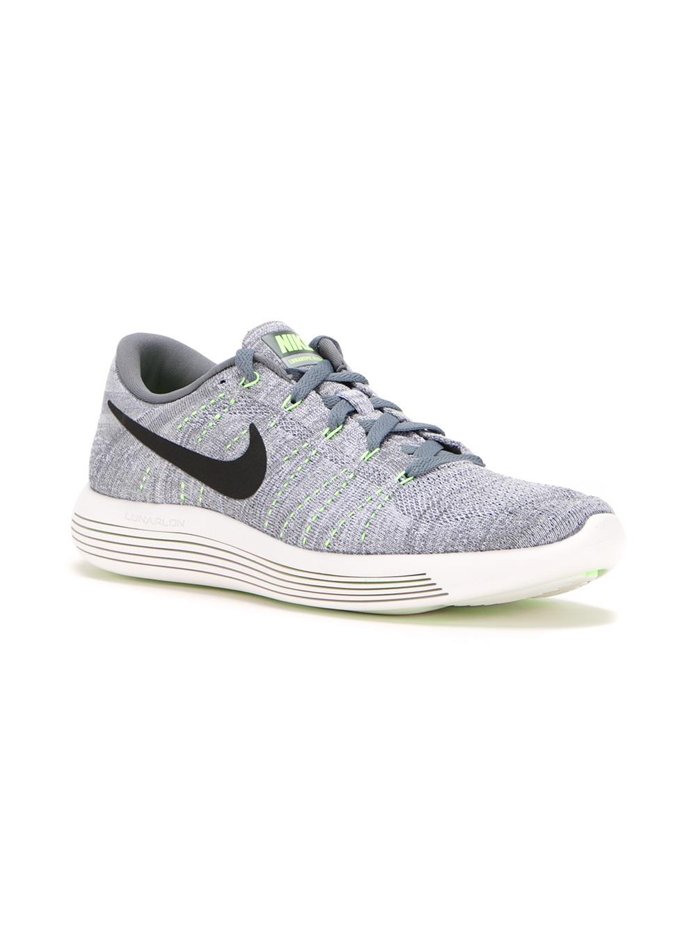 'LunarEpic Low Flyknit'运动鞋 