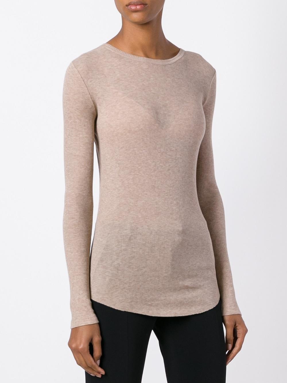 round neck jumper