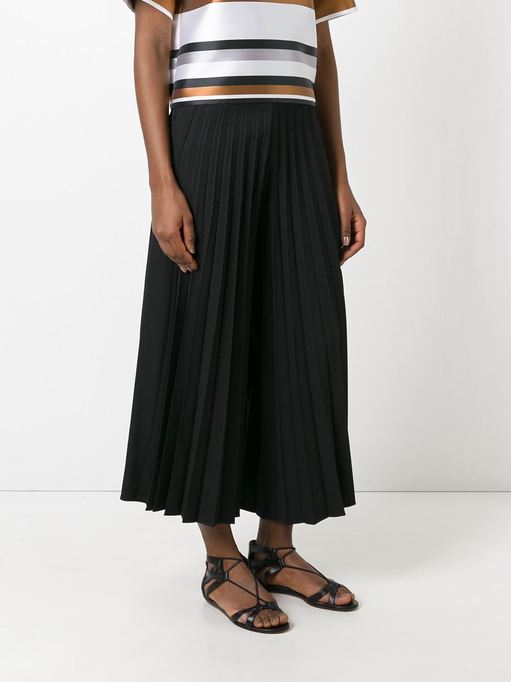 pleated cropped trousers